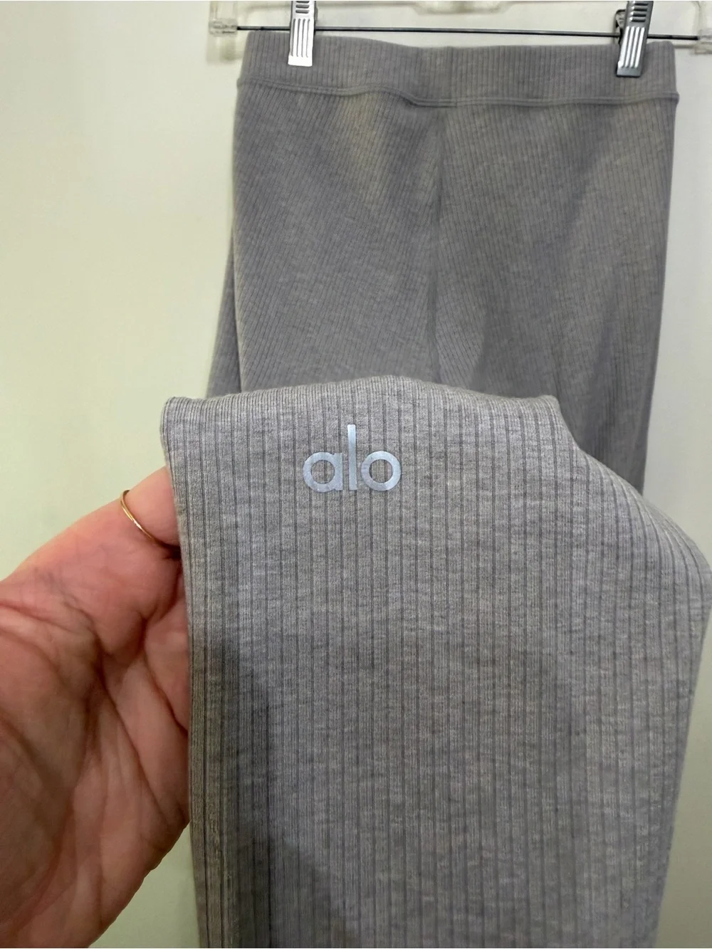 Alo Yoga High Waist Seamless Ribbed Two Tone Leggings Light Grey Women’s XS